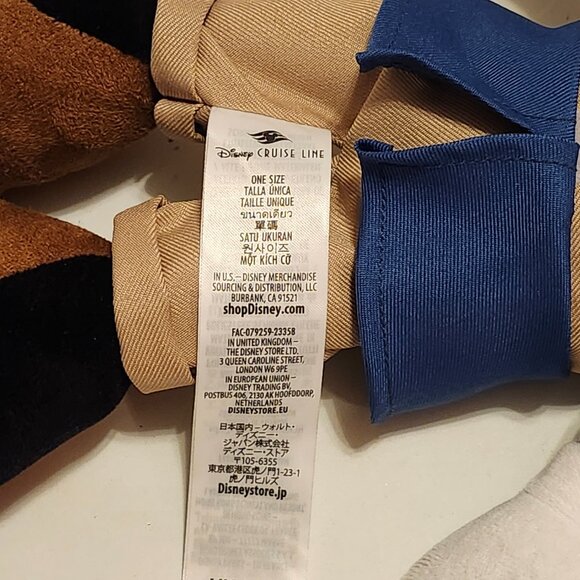 Disney Cruise Line Treasure Inaugural Sailings 15" Adventurer Minnie Mouse Plush - Picture 4 of 11